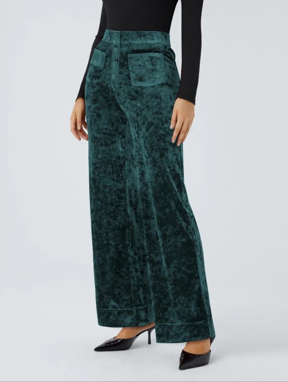 NWOT Halara High Waisted Pockets Straight Leg Velvet Casual Pants